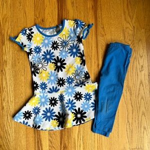 Girls Size 5 Floral Outfit with Capris